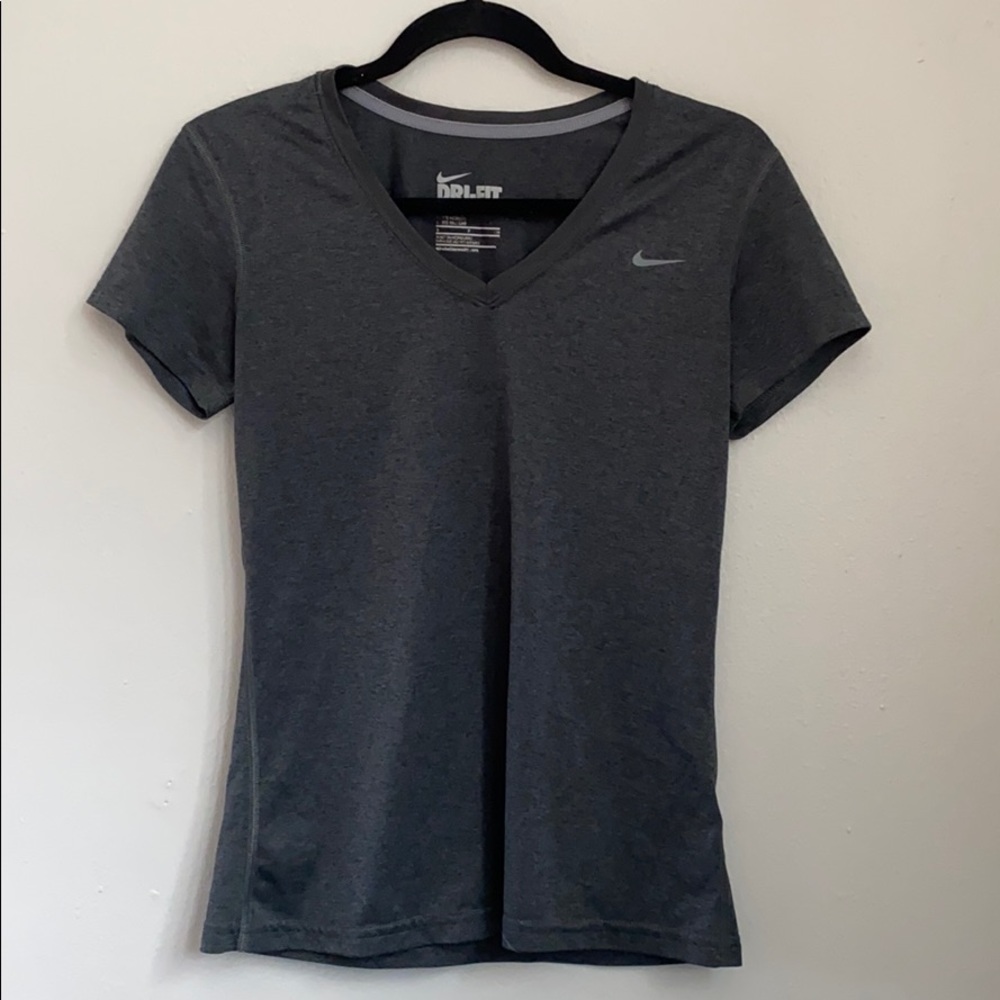 Nike top